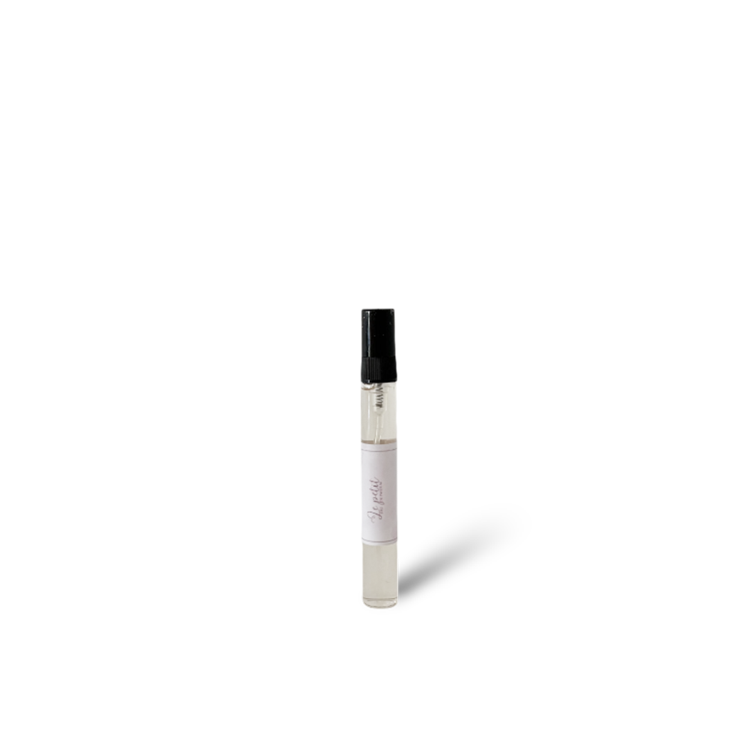 Le Petit Perfume